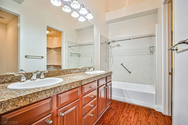 8757 Carlitas Joy, Las Vegas, NV 89117