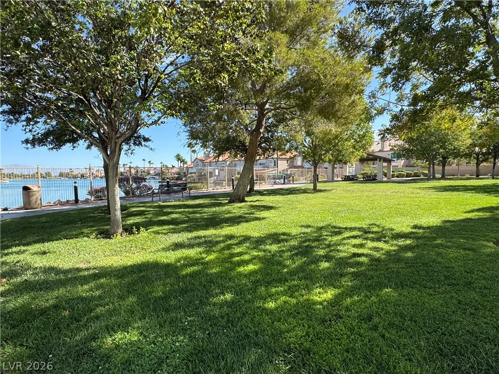 8757 Carlitas Joy, Las Vegas, NV 89117