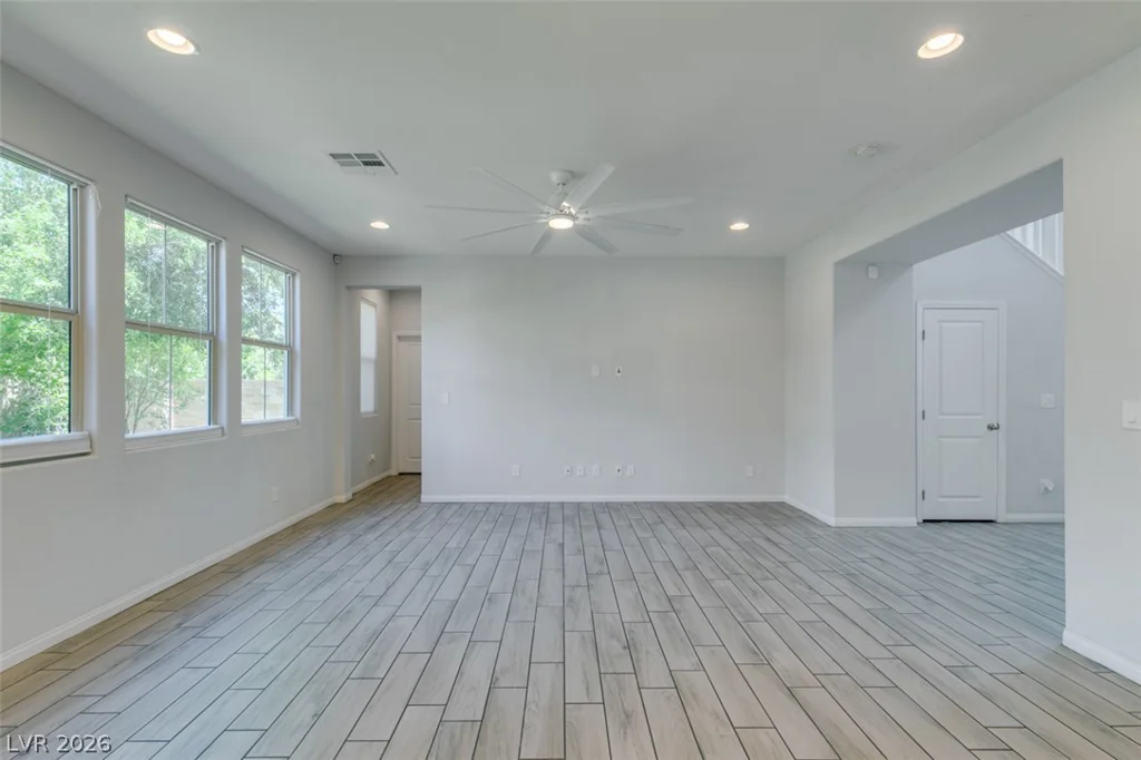 10280 Grey Pine, Las Vegas, NV 89166