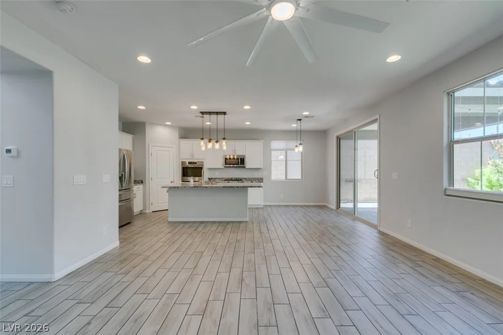 10280 Grey Pine, Las Vegas, NV 89166