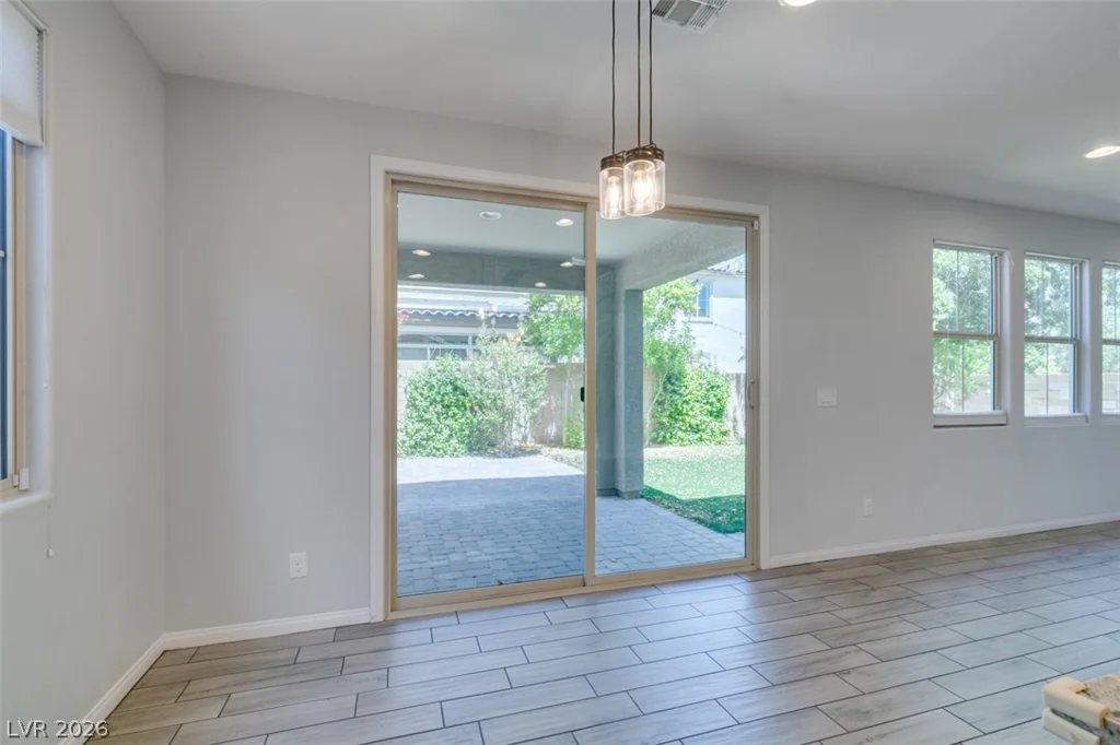 10280 Grey Pine, Las Vegas, NV 89166