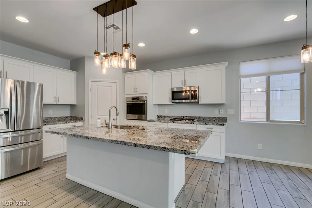 10280 Grey Pine, Las Vegas, NV 89166