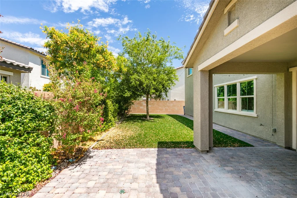 10280 Grey Pine, Las Vegas, NV 89166