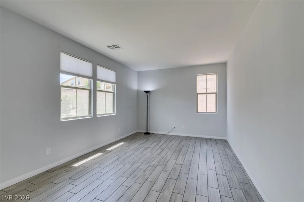 10280 Grey Pine, Las Vegas, NV 89166