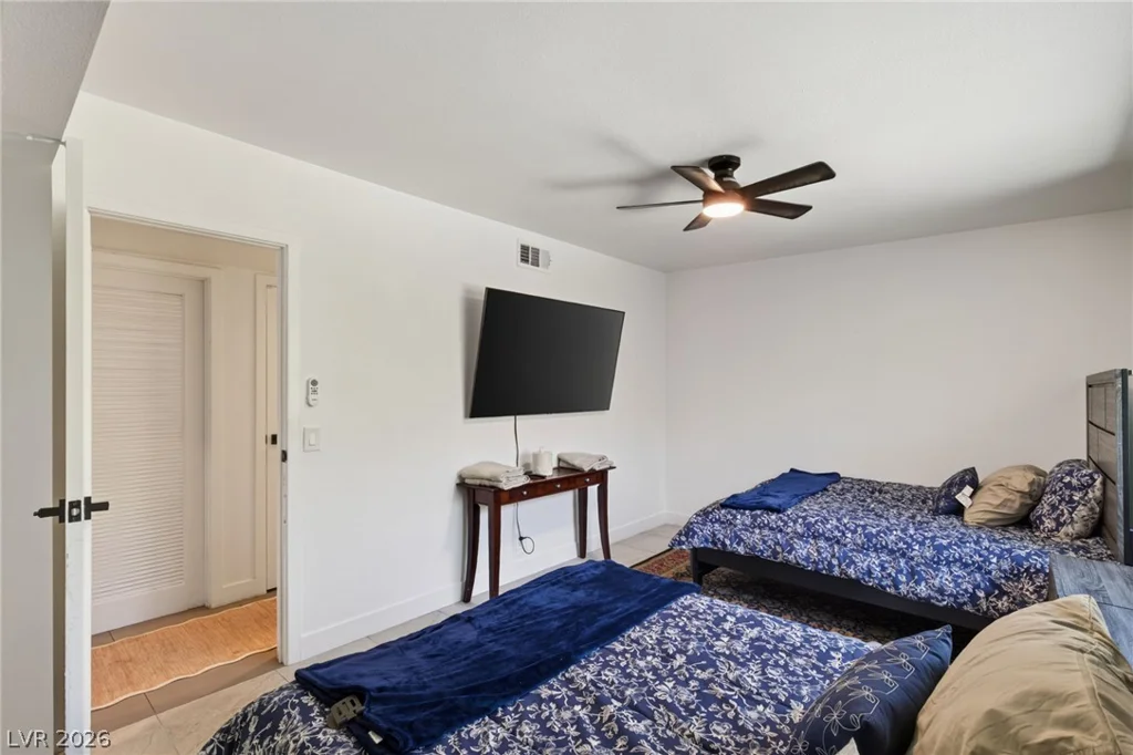 3831 Atlantis, Las Vegas, NV 89121