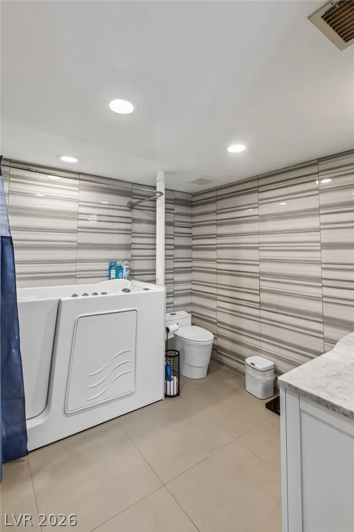 3831 Atlantis, Las Vegas, NV 89121