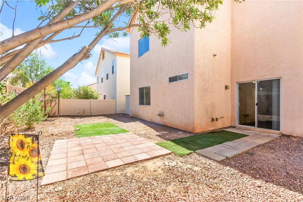 8960 Catfish Stream, Las Vegas, NV 89178