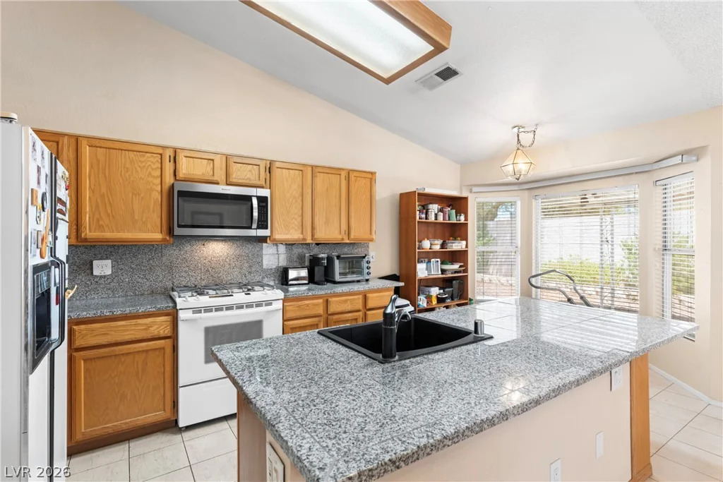 6216 Mandarin, Las Vegas, NV 89108