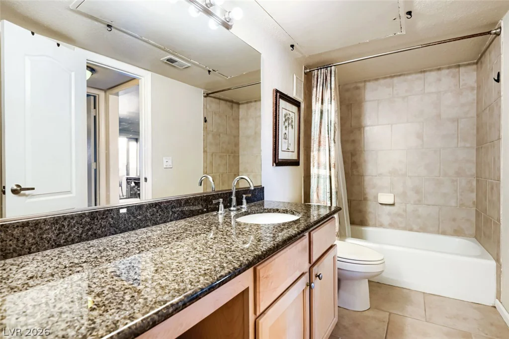 2843 Geary, Las Vegas, NV 89109