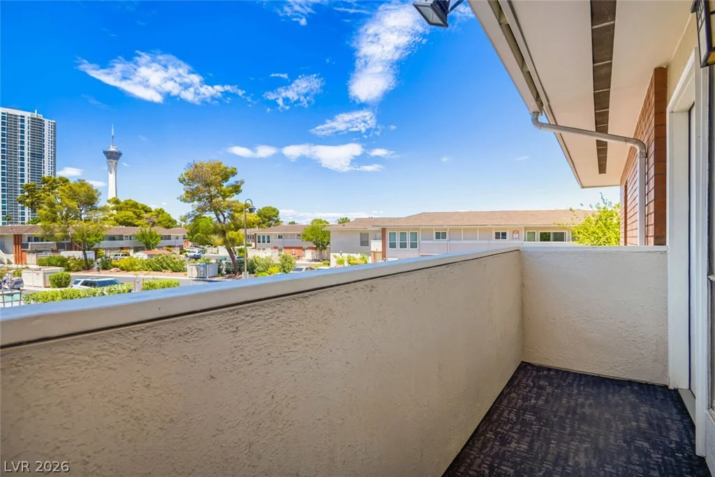 2843 Geary, Las Vegas, NV 89109