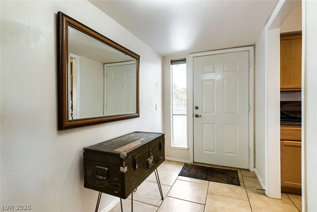 2843 Geary, Las Vegas, NV 89109