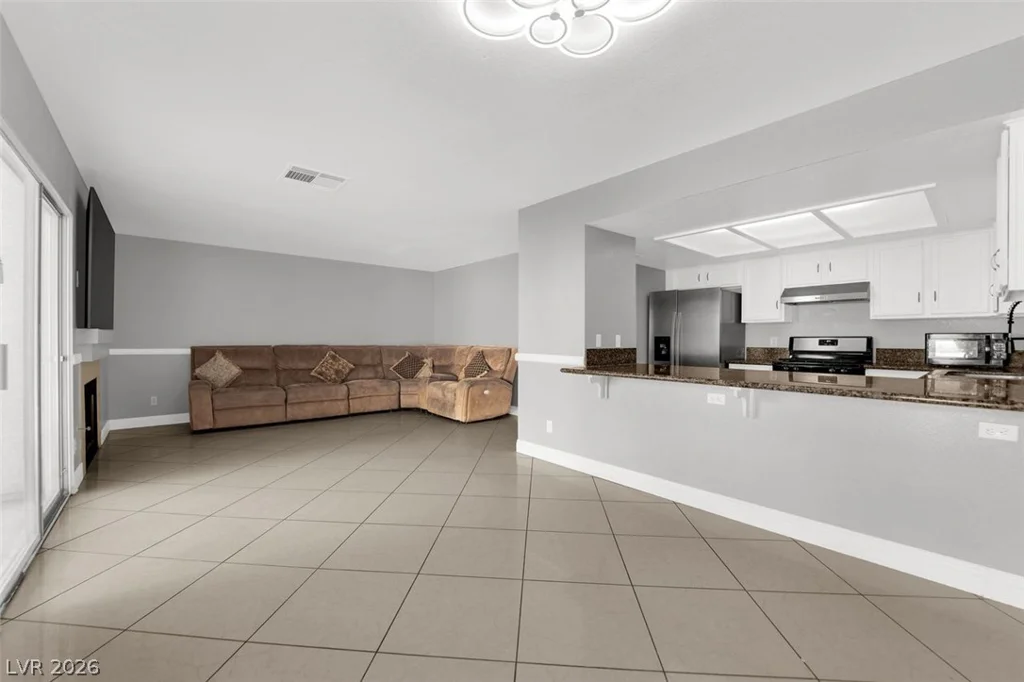 1421 Bellglen, Las Vegas, NV 89128
