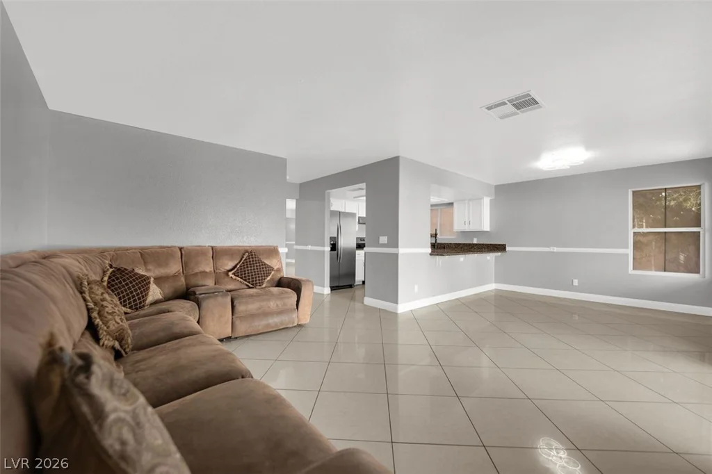 1421 Bellglen, Las Vegas, NV 89128