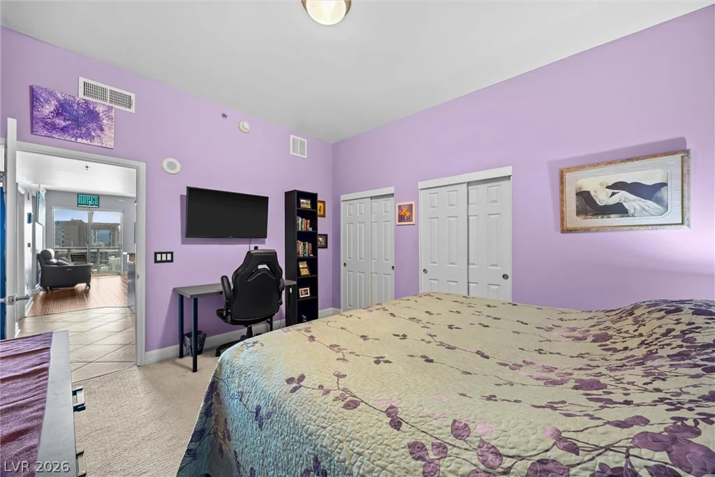 150 Las Vegas, Las Vegas, NV 89101