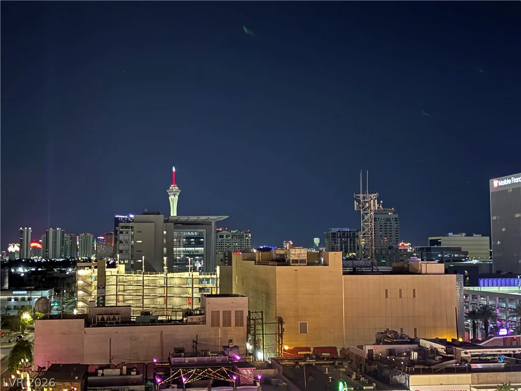 150 Las Vegas, Las Vegas, NV 89101