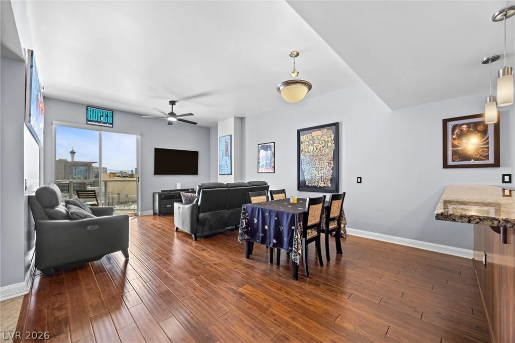 150 Las Vegas, Las Vegas, NV 89101