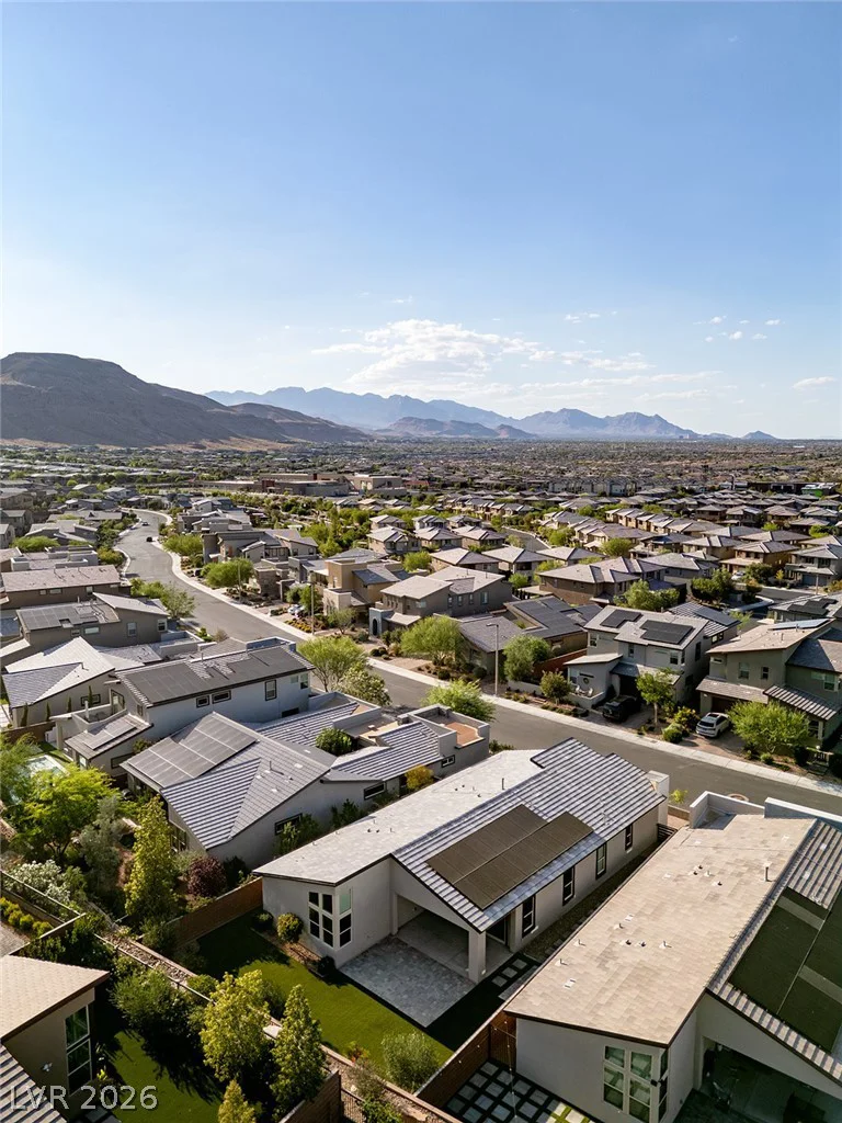 9689 Starlight Ridge, Las Vegas, NV 89148
