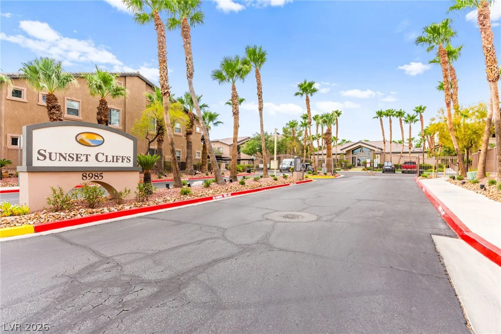 8985 Durango, Las Vegas, NV 89113