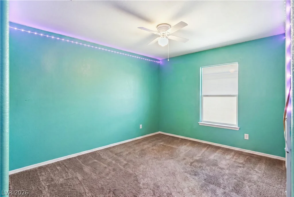 2730 Meadow Spring, Las Vegas, NV 89156