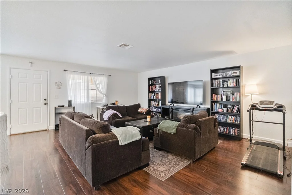 8410 Eldora, Las Vegas, NV 89117