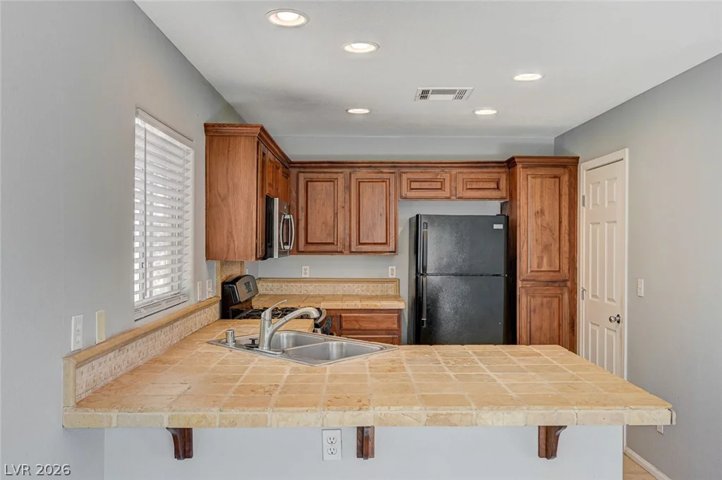 8433 Spencer Canyon, Las Vegas, NV 89166
