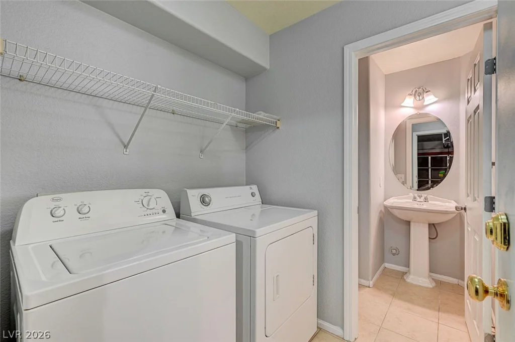 8433 Spencer Canyon, Las Vegas, NV 89166