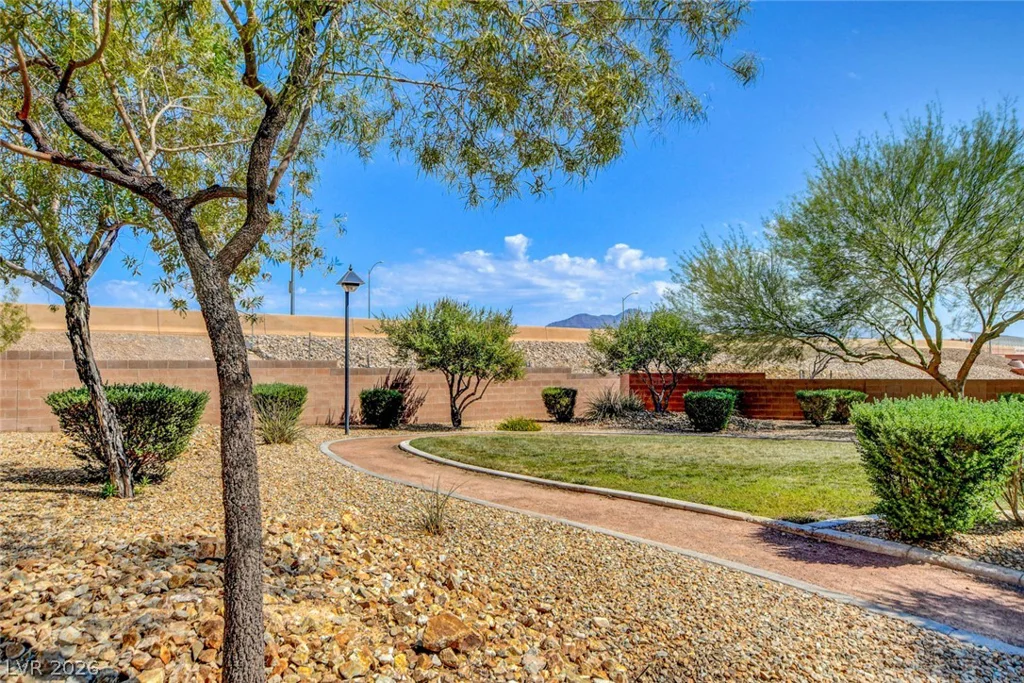 8433 Spencer Canyon, Las Vegas, NV 89166