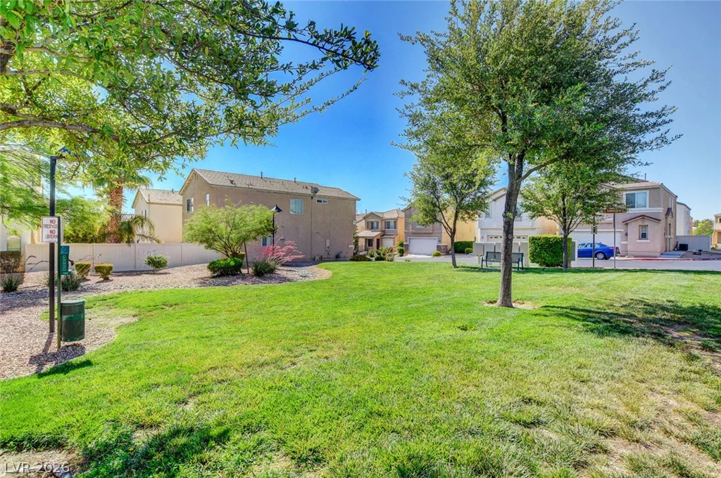 8433 Spencer Canyon, Las Vegas, NV 89166