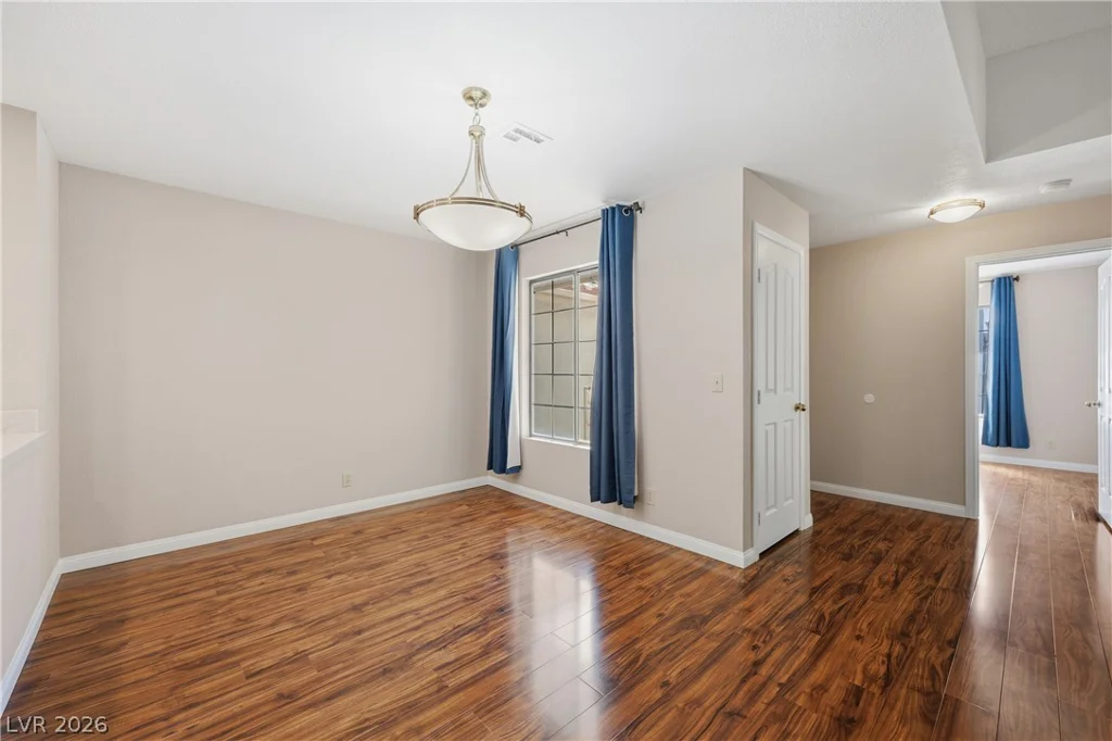2641 Durango, Las Vegas, NV 89117
