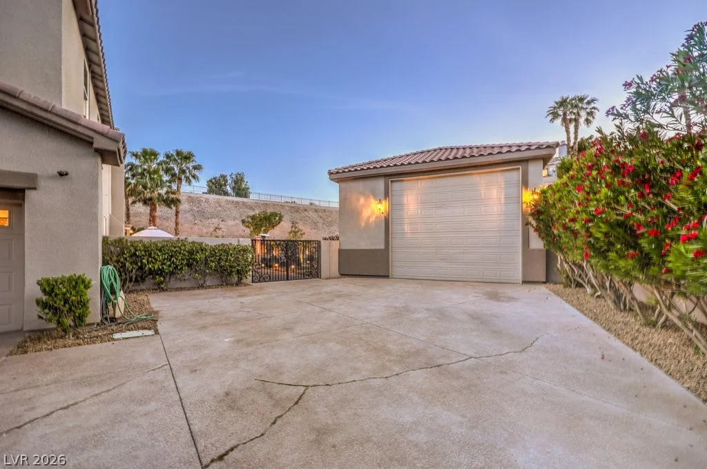 2849 Soaring Peak, Henderson, NV 89052