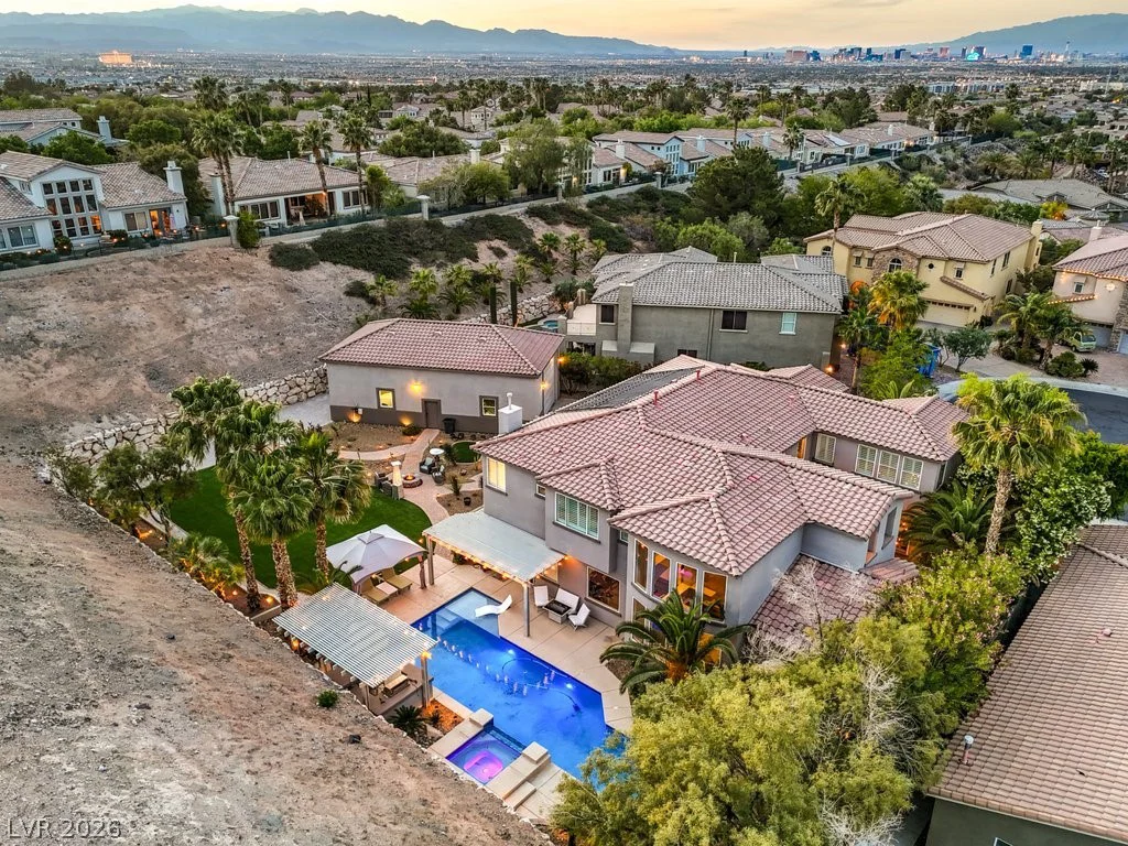 2849 Soaring Peak, Henderson, NV 89052