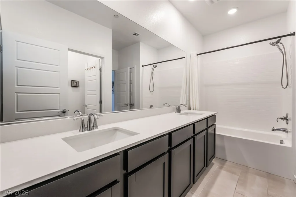 128 Lewis Village, Henderson, NV 89011