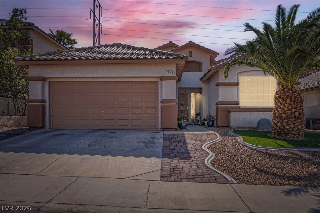 707 Jane Eyre, Henderson, NV 89002