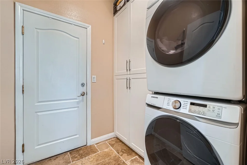 707 Jane Eyre, Henderson, NV 89002