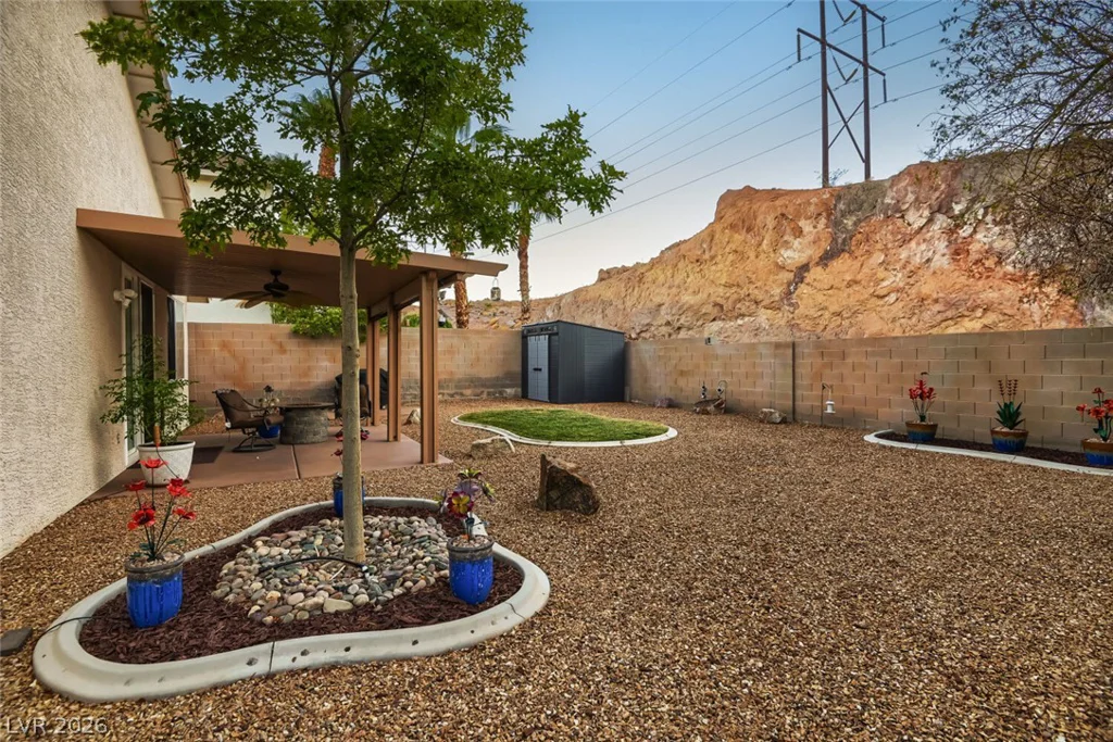 707 Jane Eyre, Henderson, NV 89002