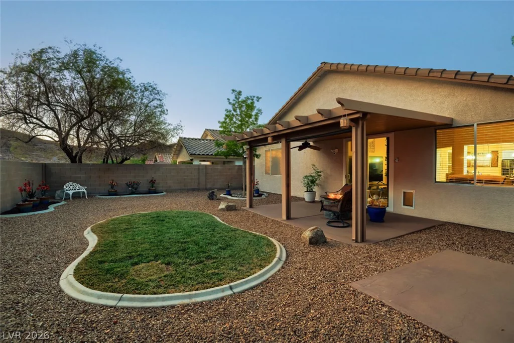 707 Jane Eyre, Henderson, NV 89002