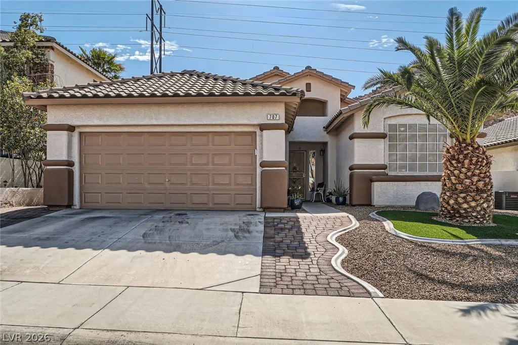 707 Jane Eyre, Henderson, NV 89002