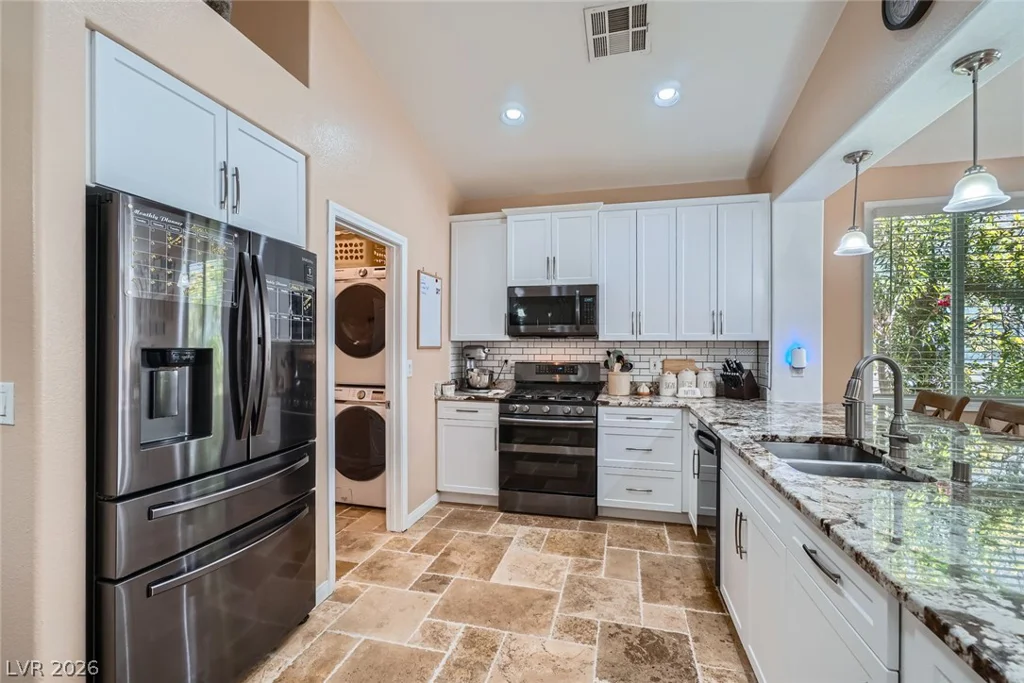 707 Jane Eyre, Henderson, NV 89002