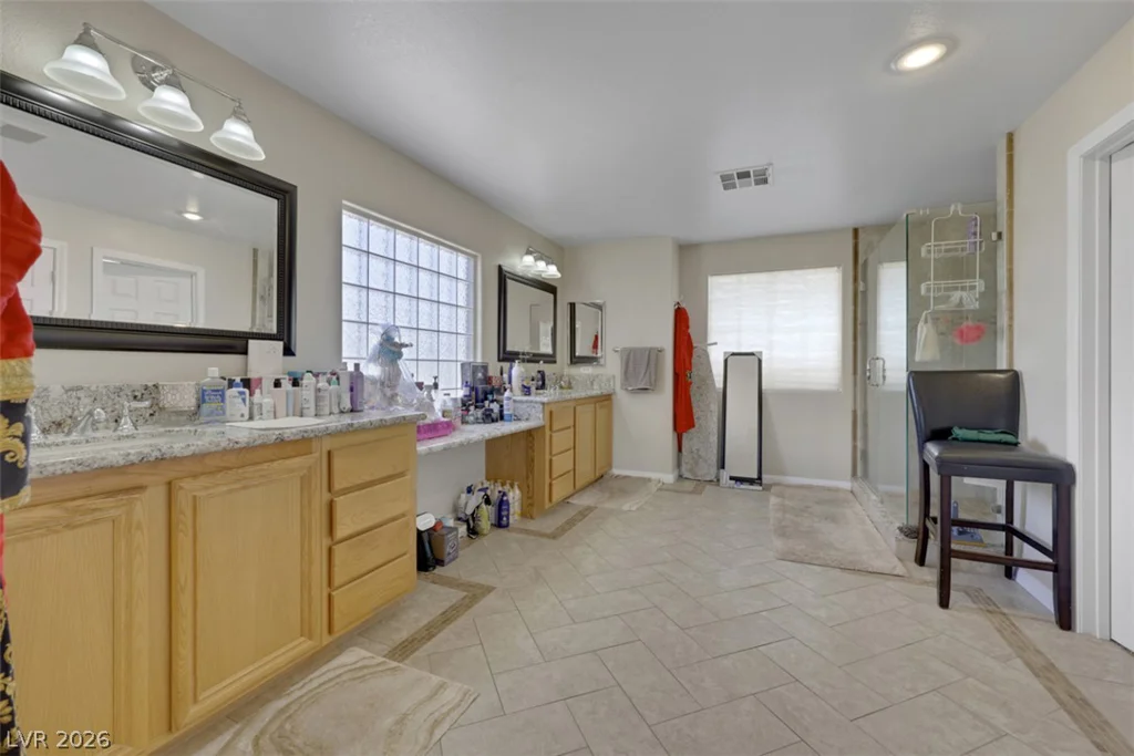 8101 Bradley, Las Vegas, NV 89131