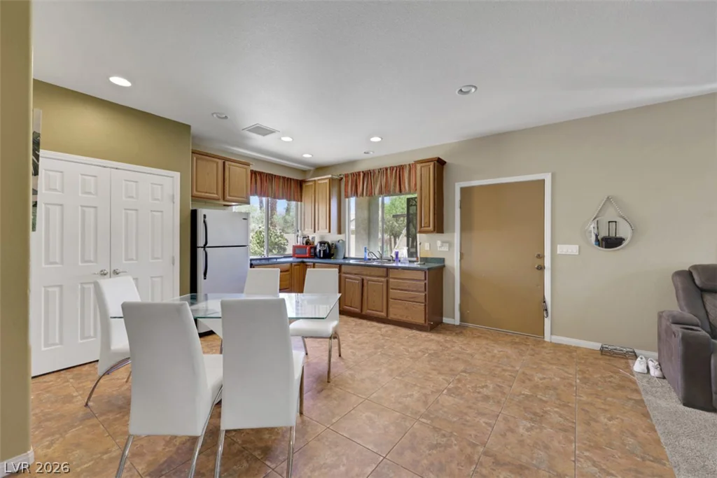 8101 Bradley, Las Vegas, NV 89131