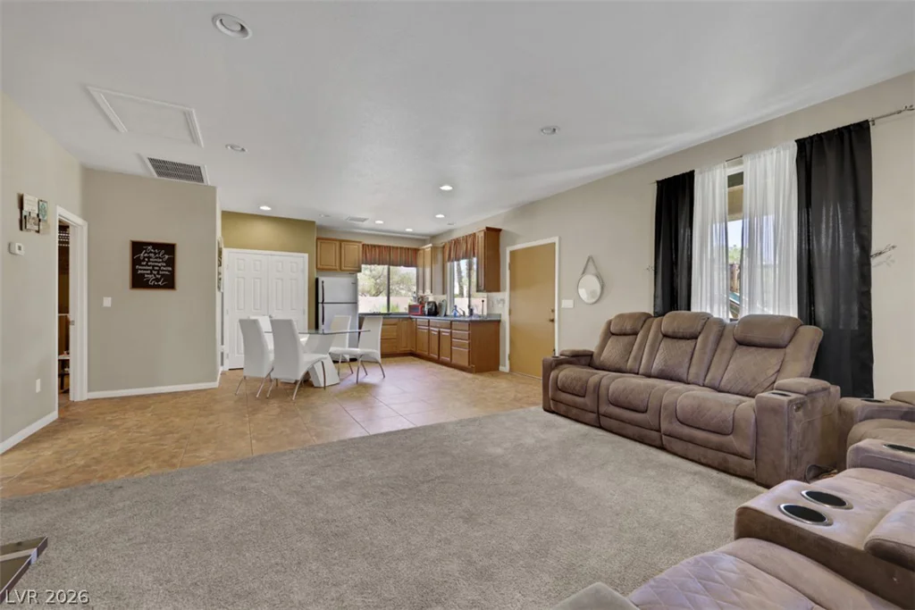 8101 Bradley, Las Vegas, NV 89131