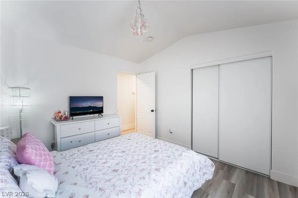 107 Zenith Point, North Las Vegas, NV 89032