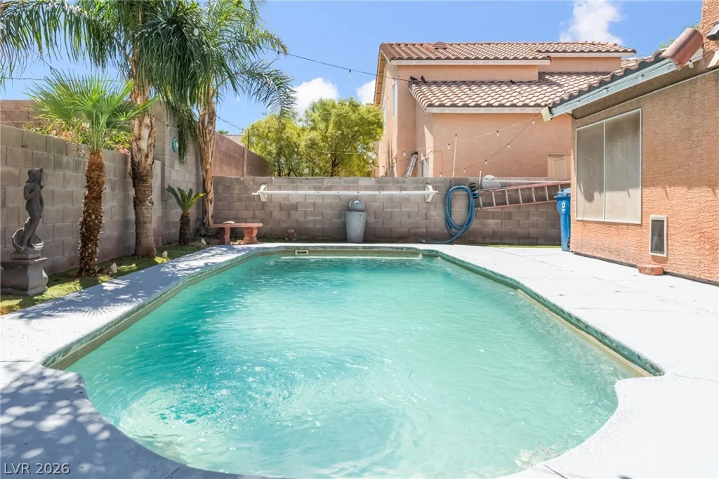 107 Zenith Point, North Las Vegas, NV 89032
