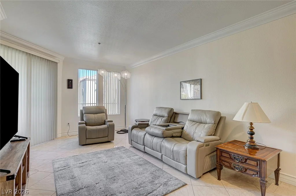 260 Flamingo, Las Vegas, NV 89169
