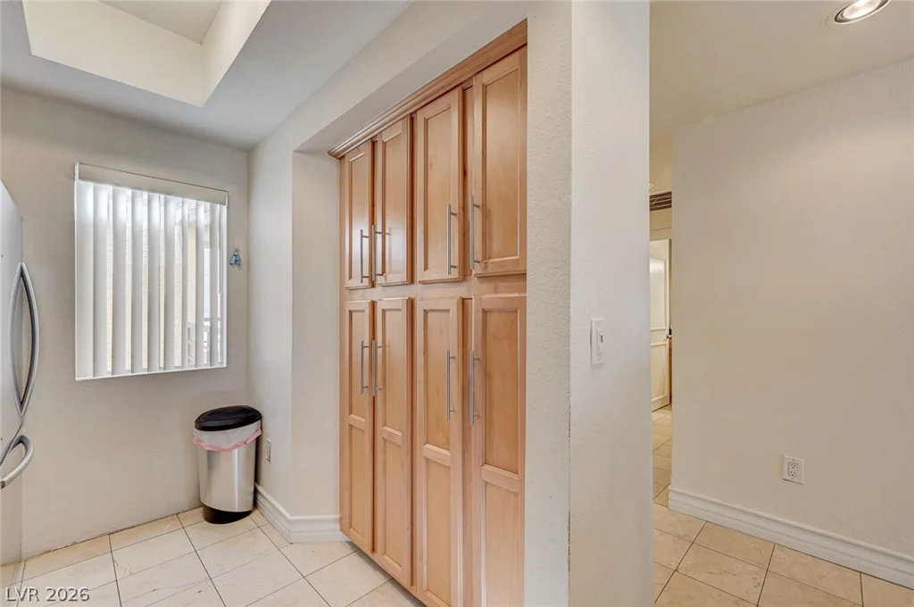 260 Flamingo, Las Vegas, NV 89169