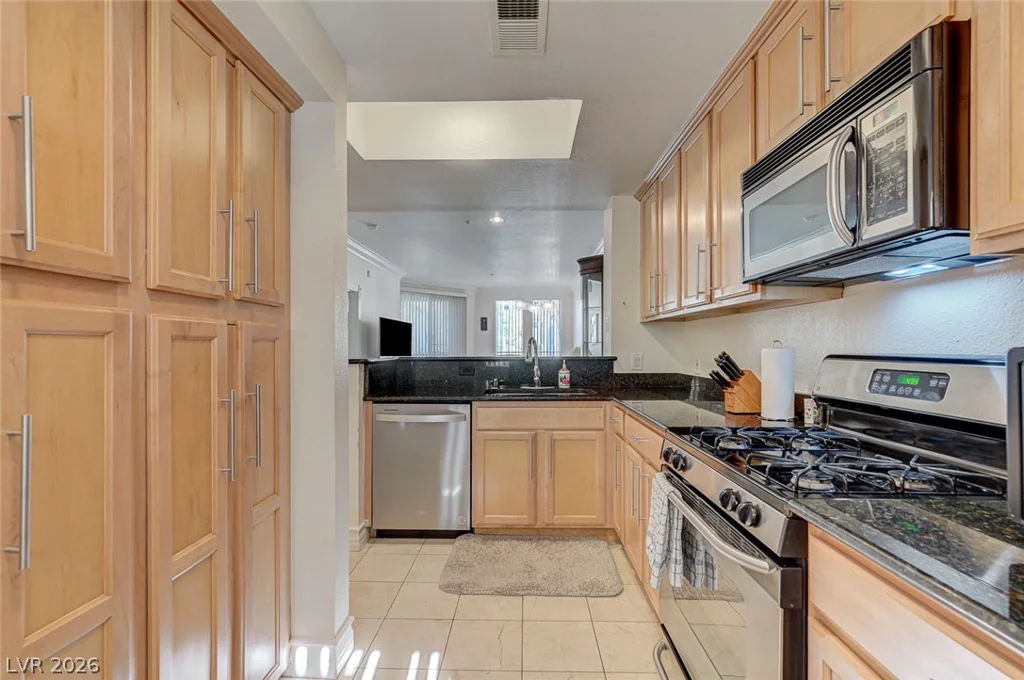 260 Flamingo, Las Vegas, NV 89169