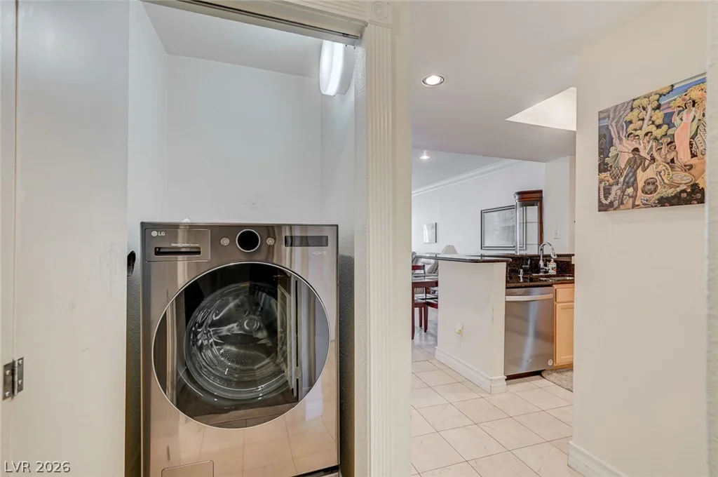 260 Flamingo, Las Vegas, NV 89169
