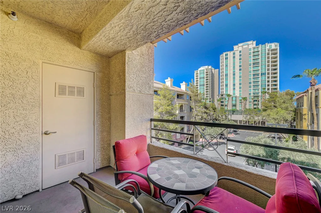 260 Flamingo, Las Vegas, NV 89169