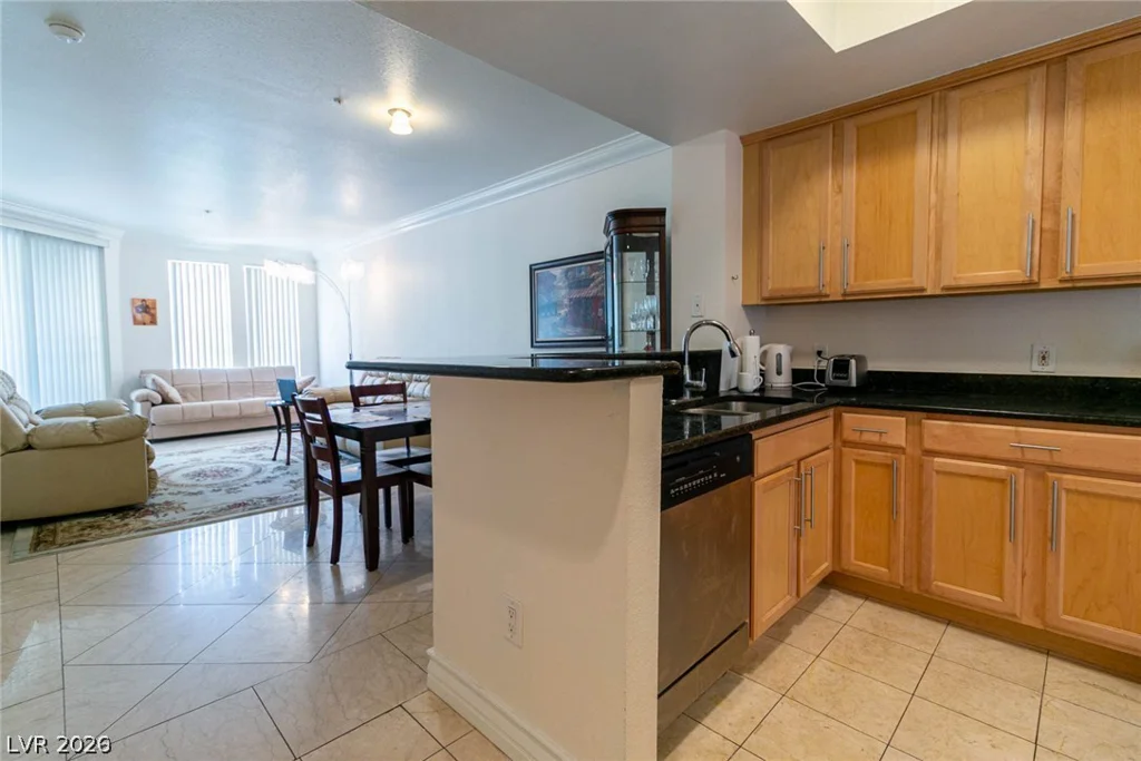 260 Flamingo, Las Vegas, NV 89169