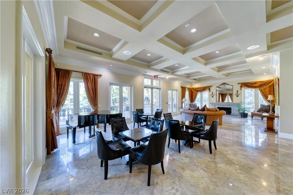 260 Flamingo, Las Vegas, NV 89169